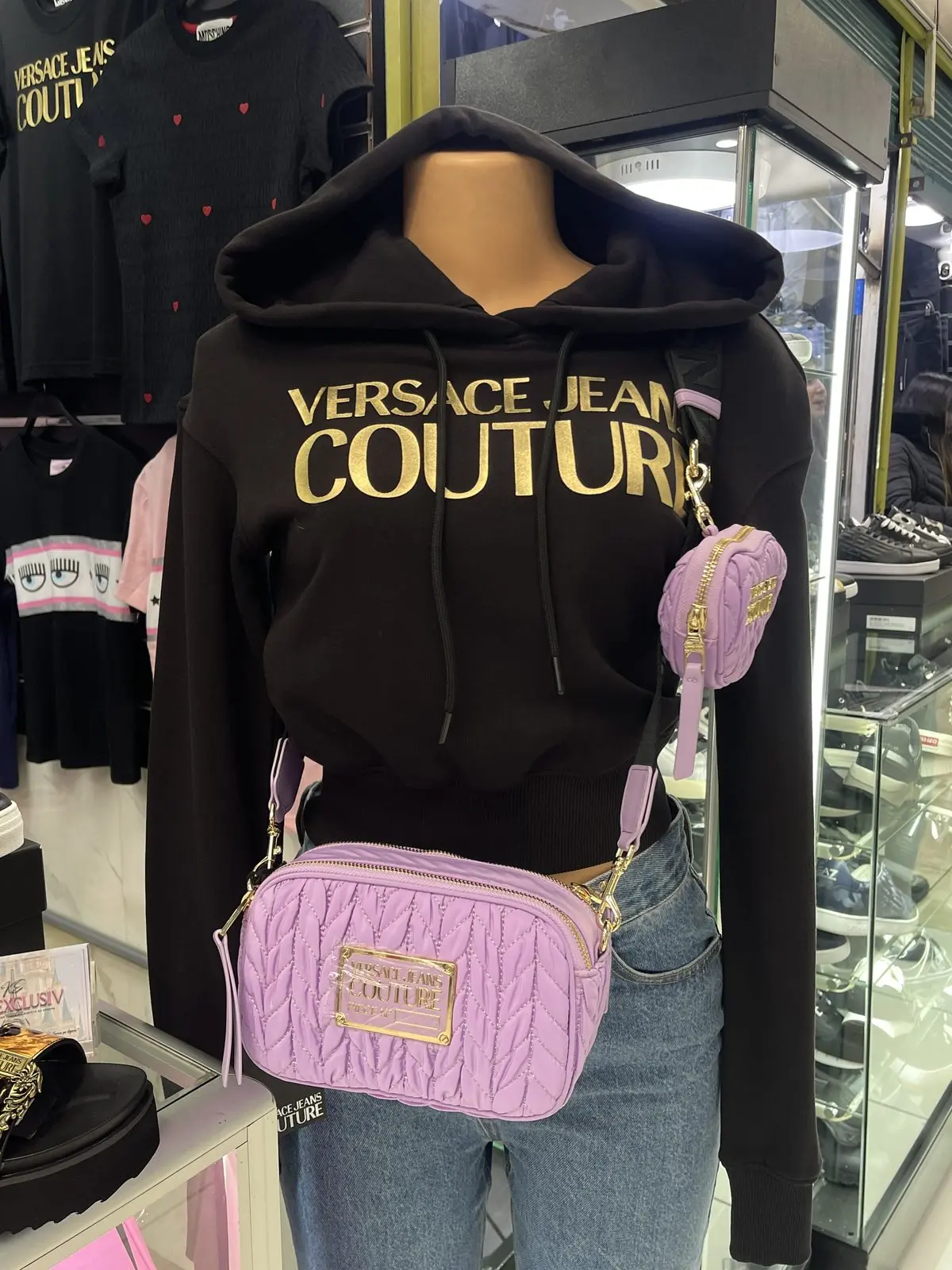 Cartera Versace violeta
