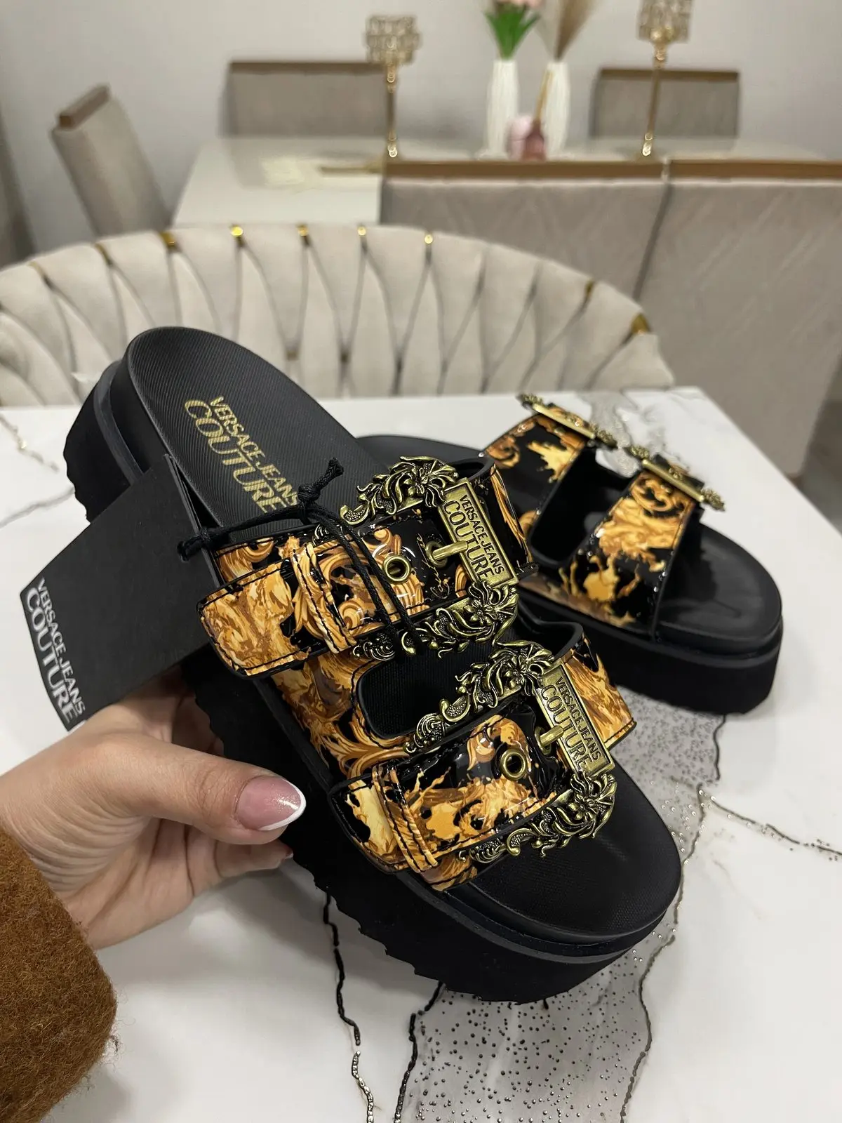 Sandalias