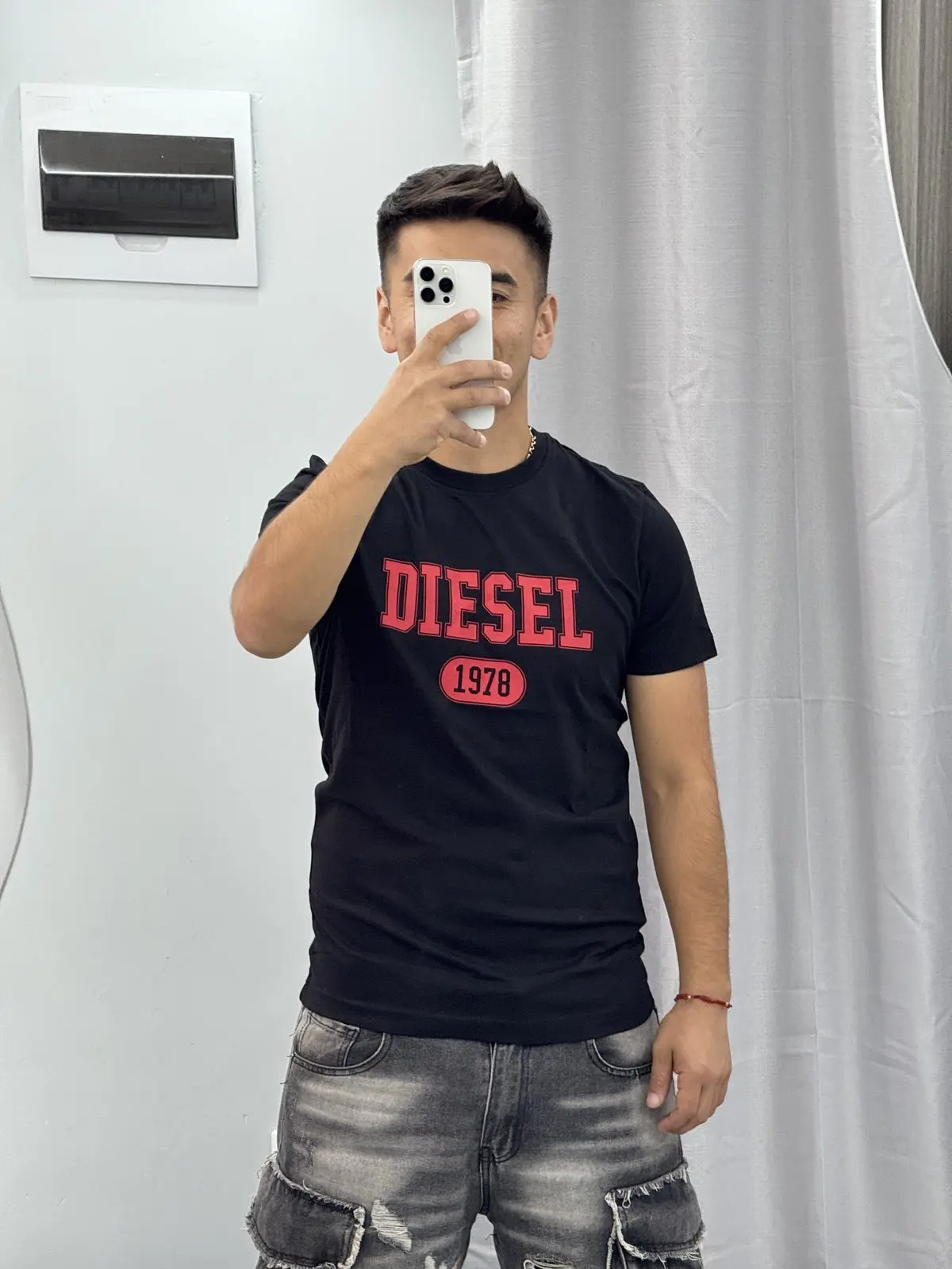 Polera Diesel Negra 1978