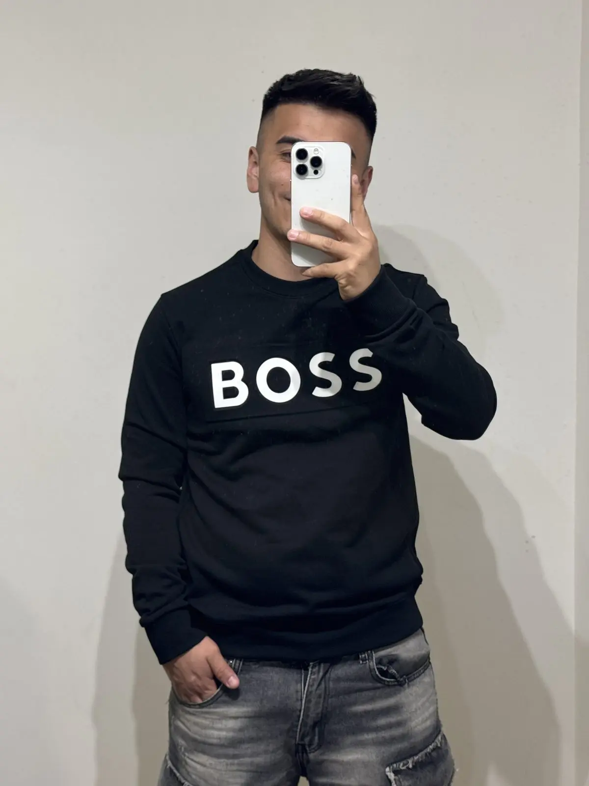 Poleron Boss cuadro letras blancas