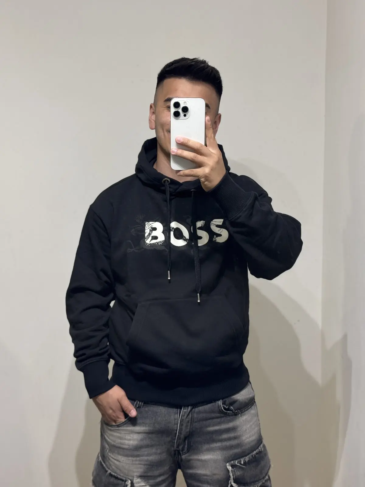 Poleron Boss dragon negro letras blancas