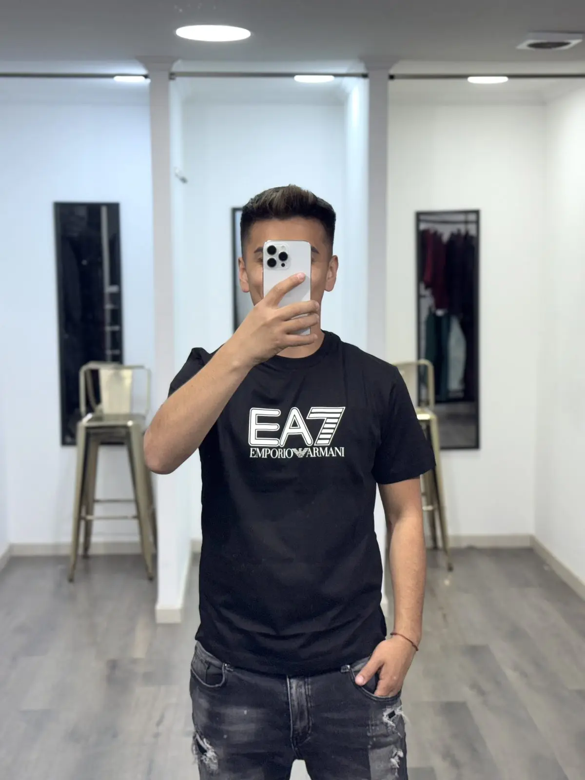 Polera EA7 Negra Logo Blanco