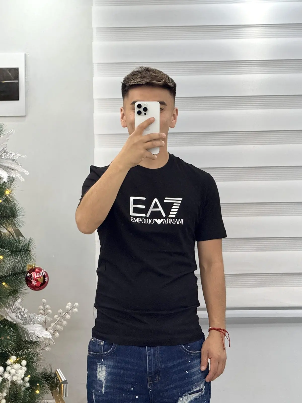 Polera EA7 Negra Detalles Plateados