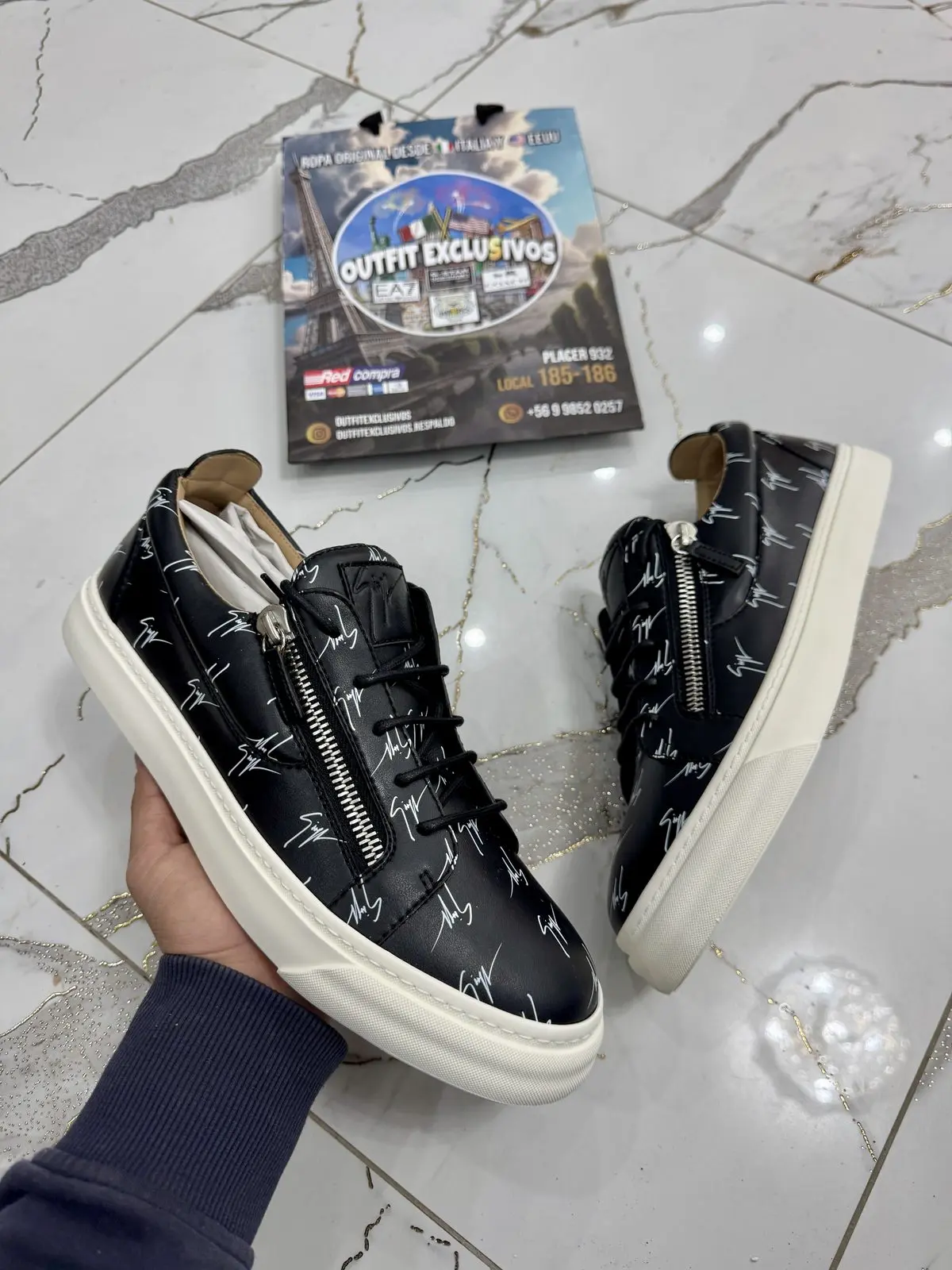Zapatillas Giuseppe Zanotti Negras y Blancas