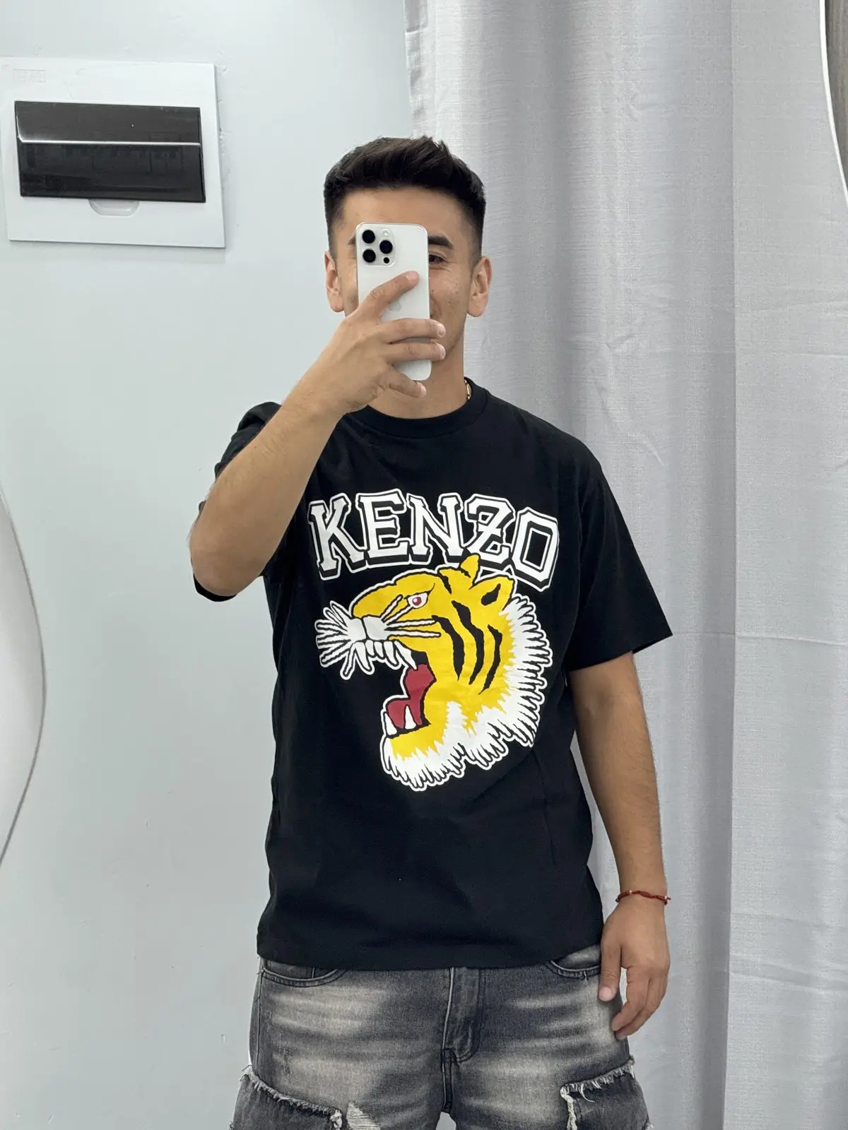 Polera Kenzo Negra Tigre Amarillo