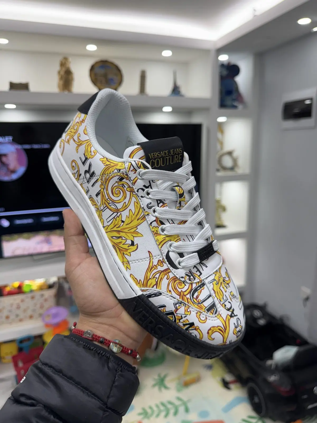 Zapatillas Versace Blancas Detalles Amarillos