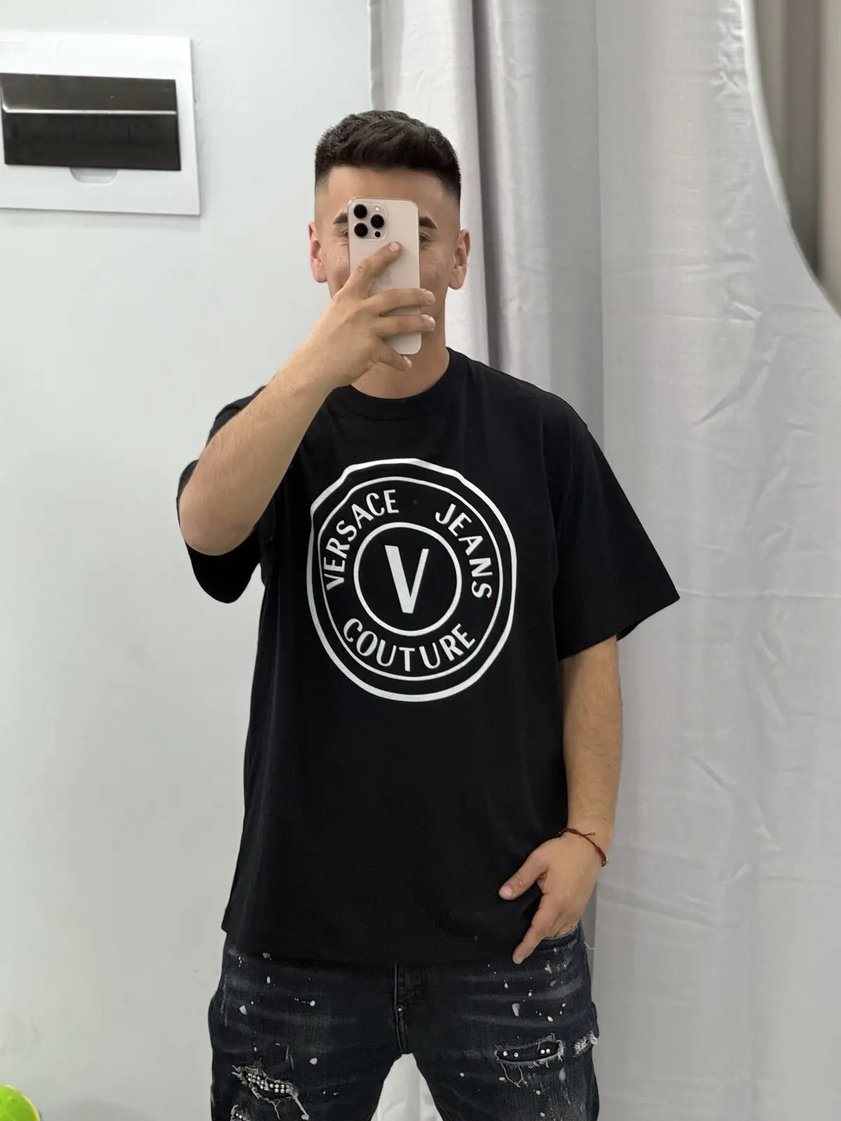 Polera Versace Negra Detalles Blancos