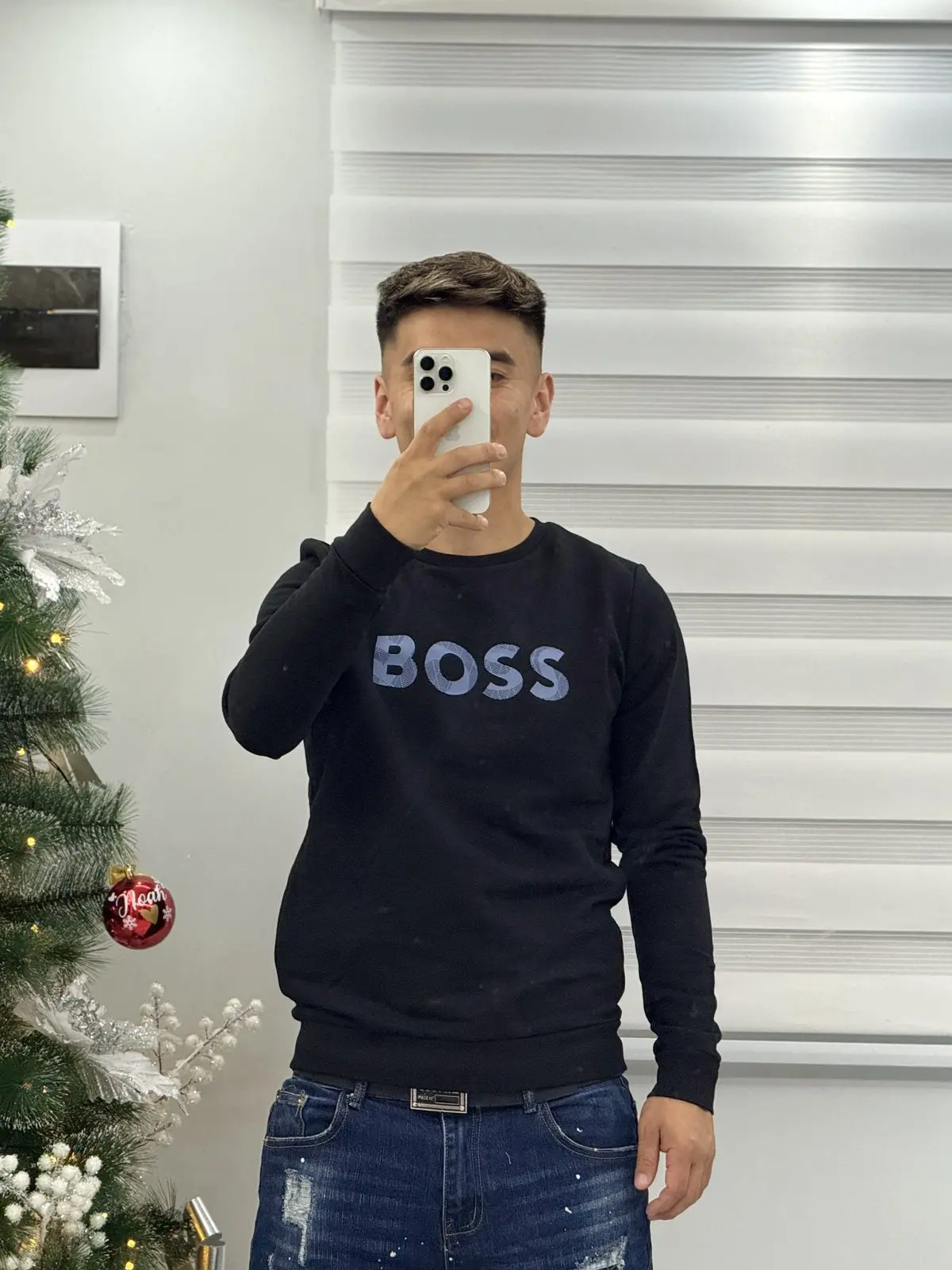 Polerón BOSS Negro Logo Azul