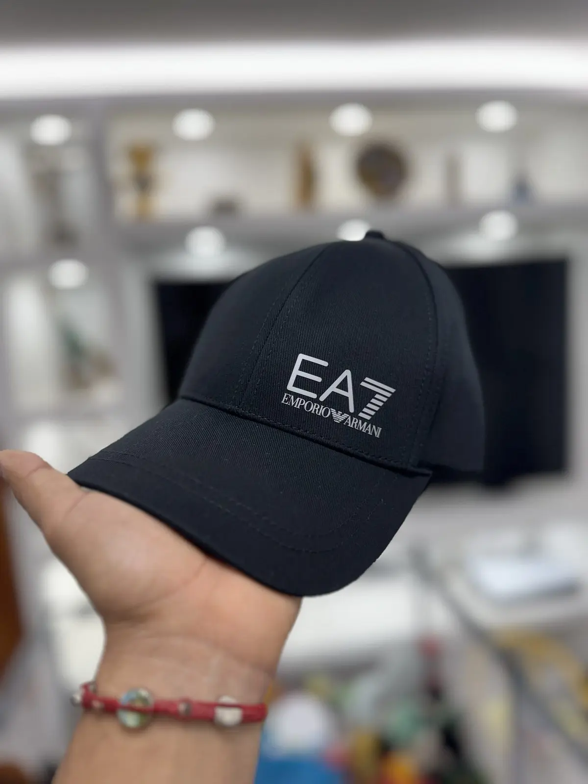 Gorro EA7 Negro Logo Plateado
