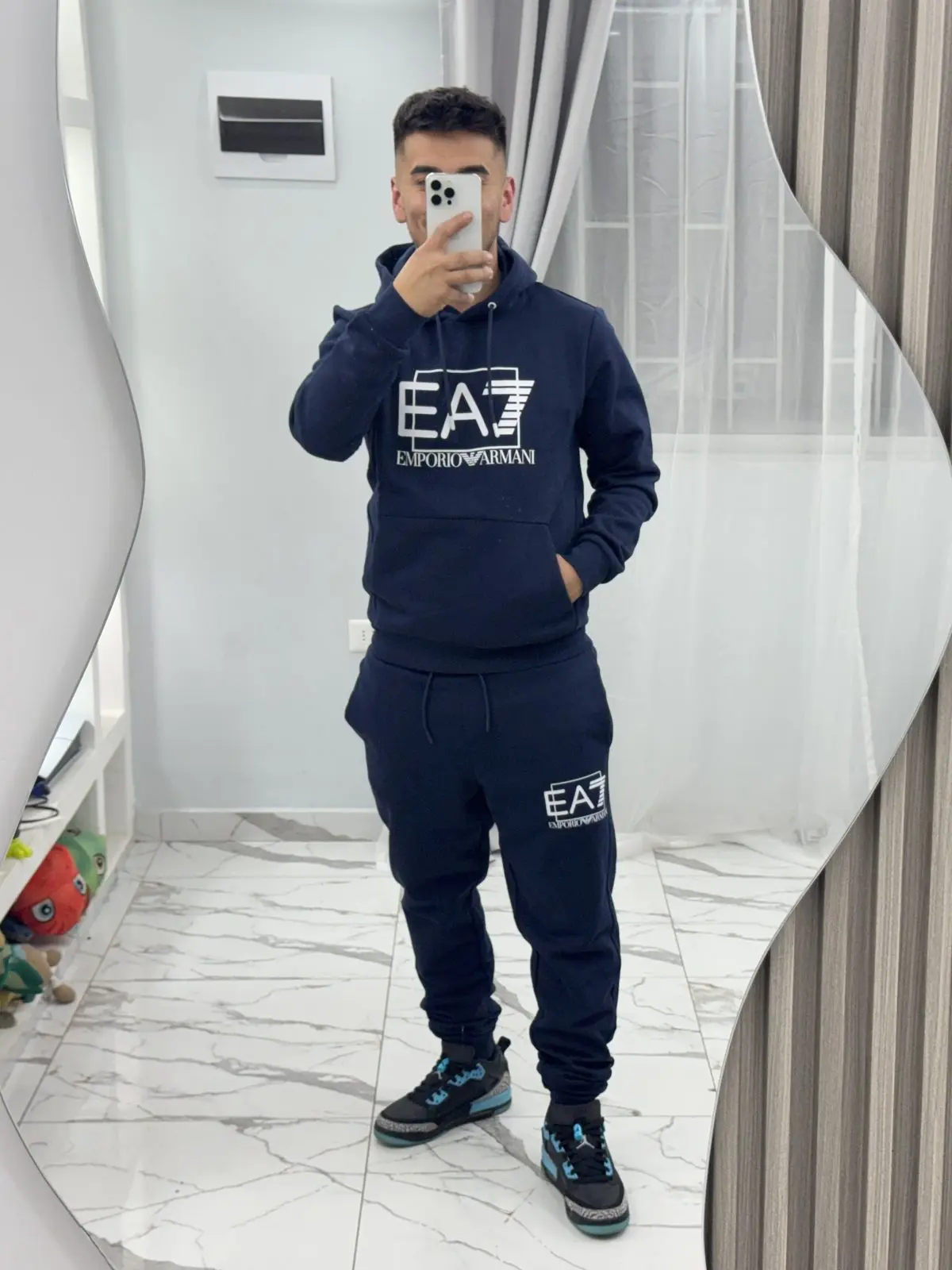 Conjunto EA7 Azul con Capucha