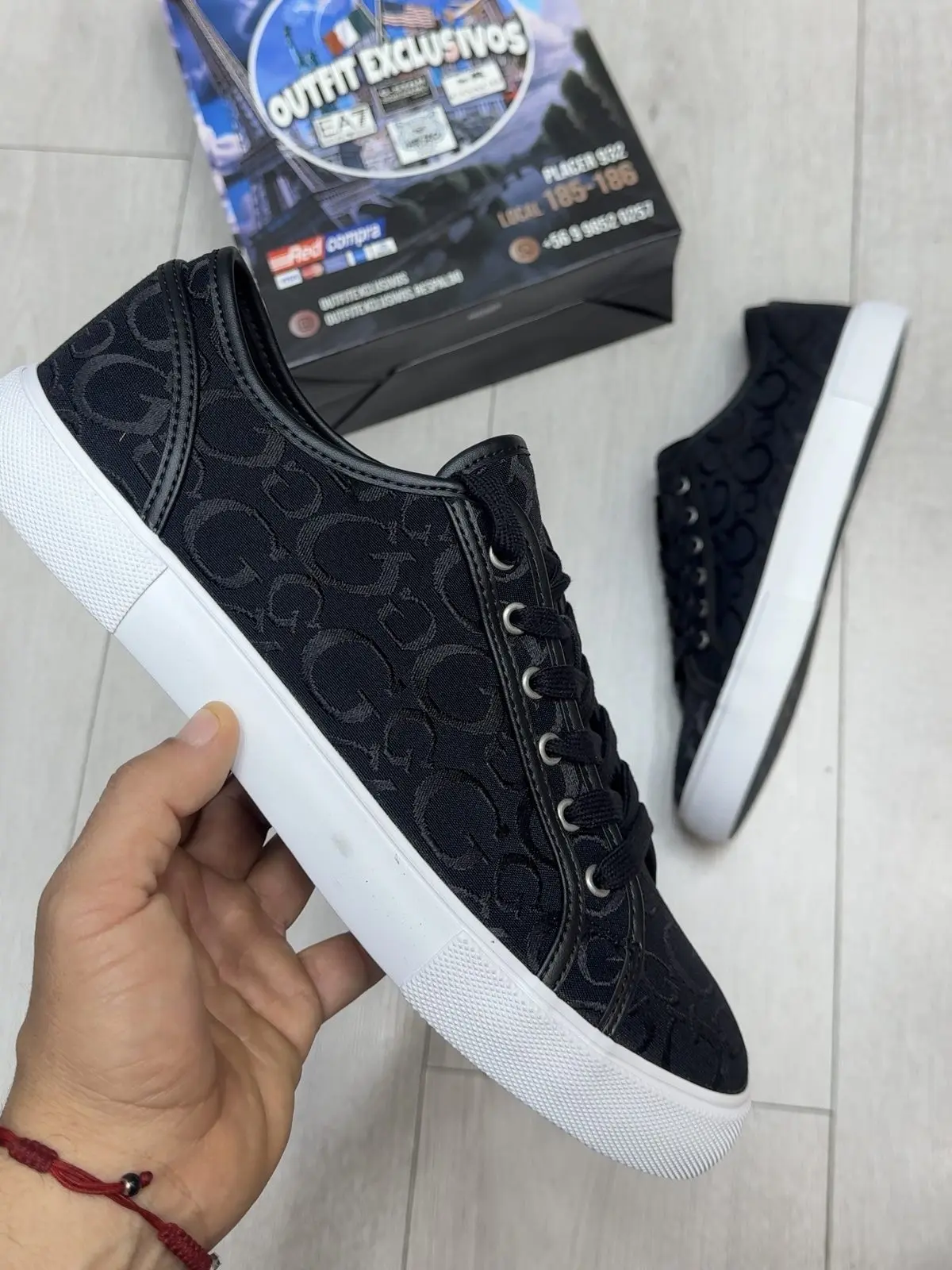 Zapatillas Guess Negras