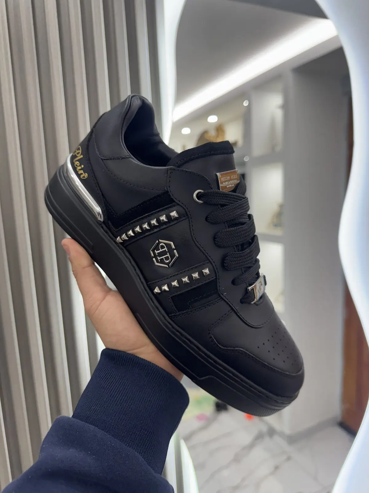 Zapatillas Philipp Plein Negras con Tachas