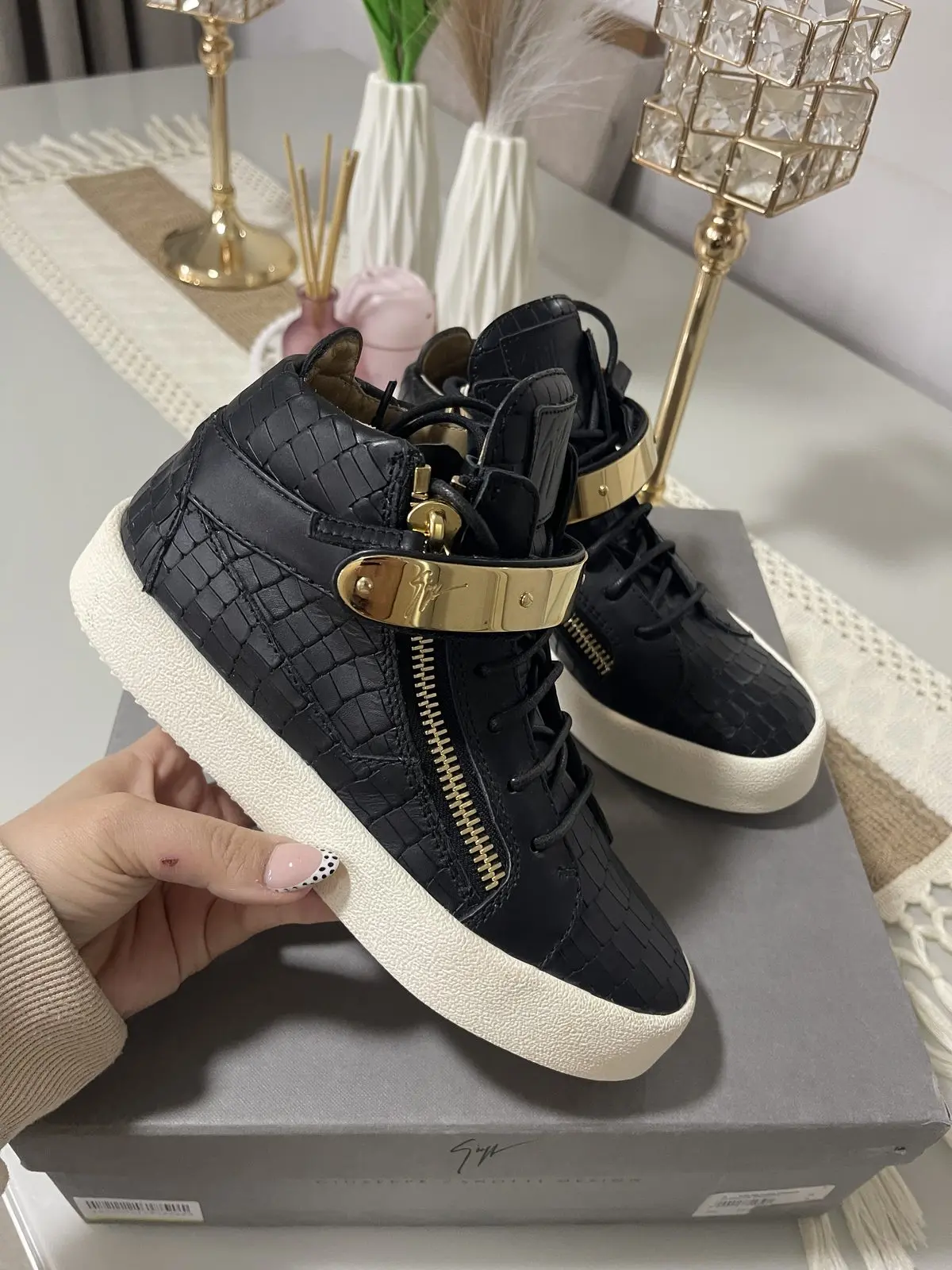 Zapatillas Giuseppe Zanotti Negras Caña Alta
