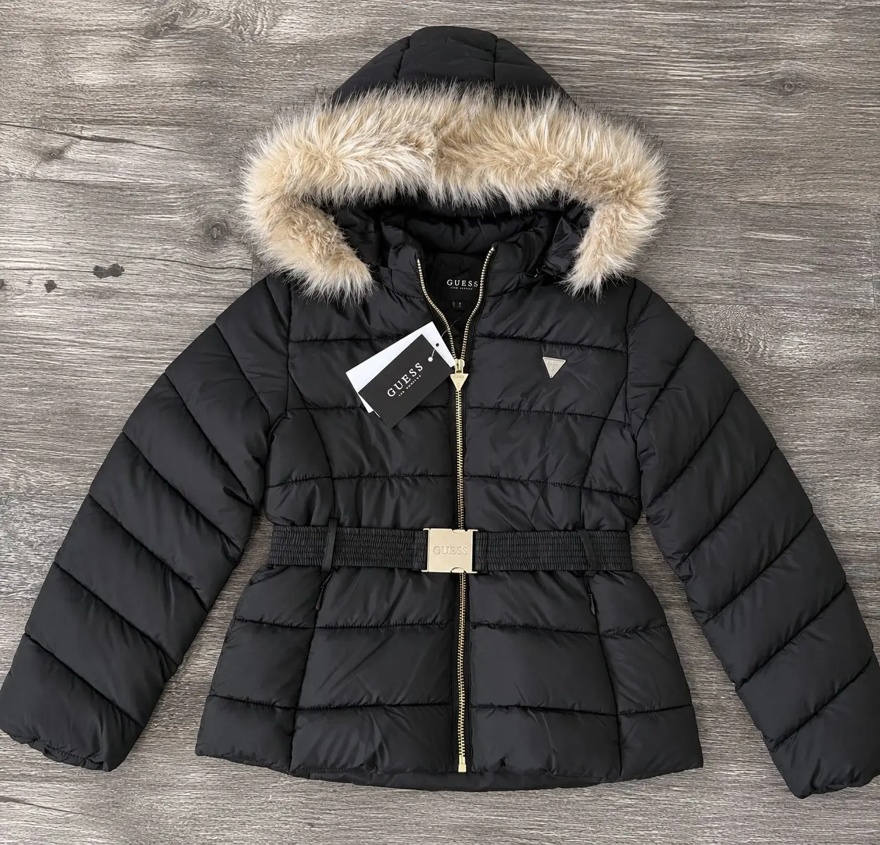 Chaqueta Guess negra