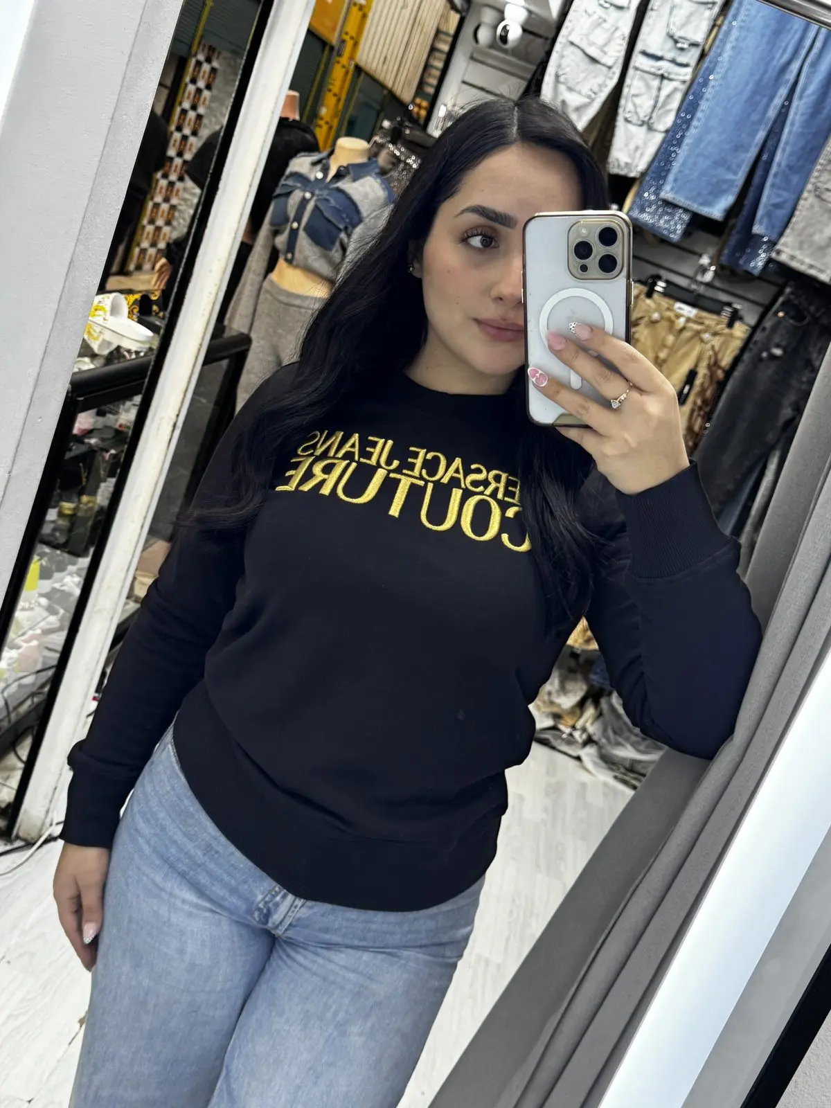 Poleron versace letras doradas bordadas