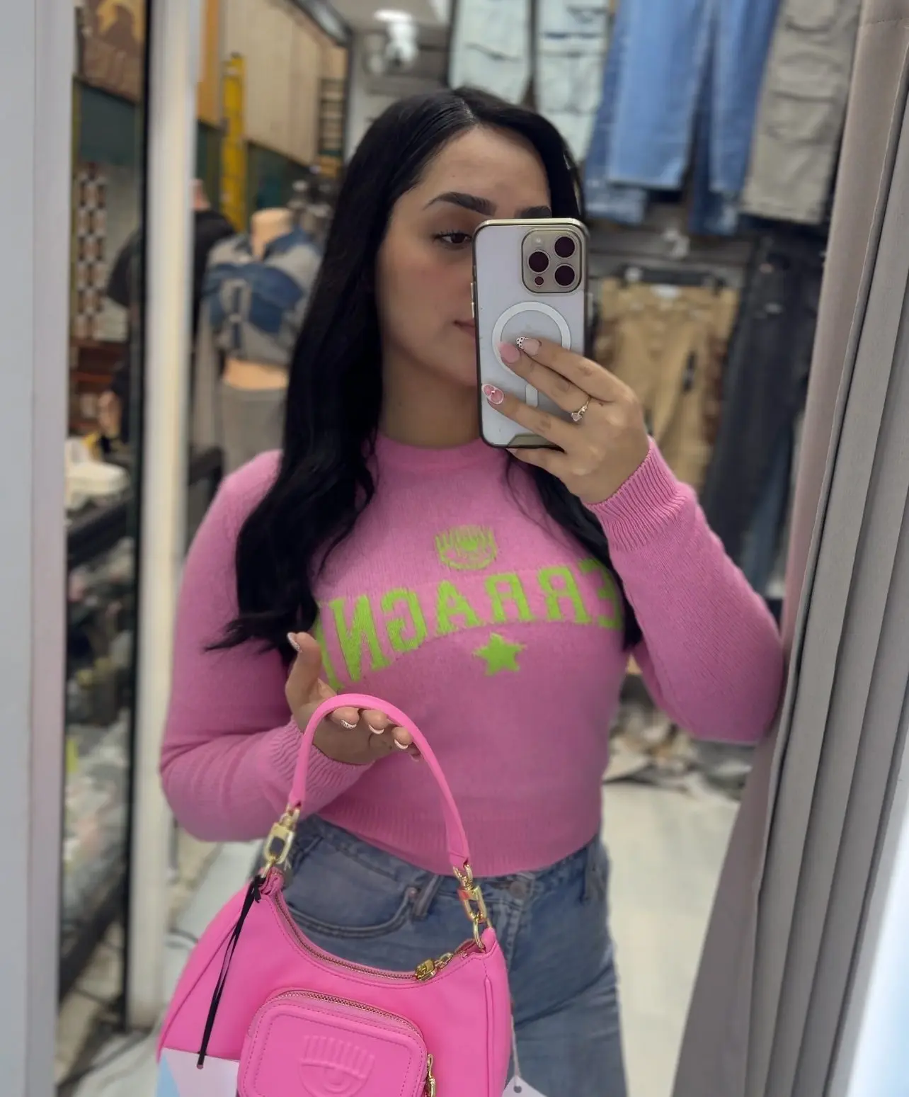 Sweater Chiara letras verdes